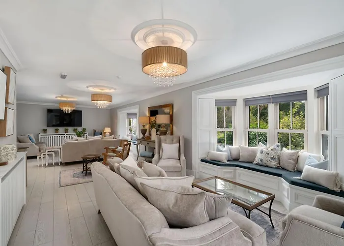 490 - * Клифден