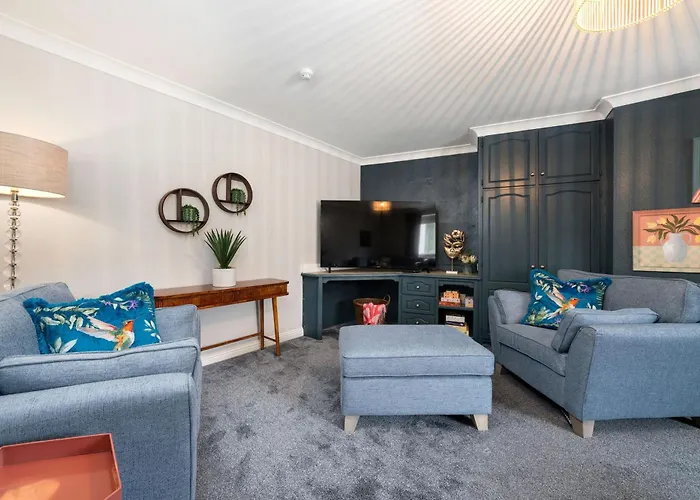 490 - * Клифден