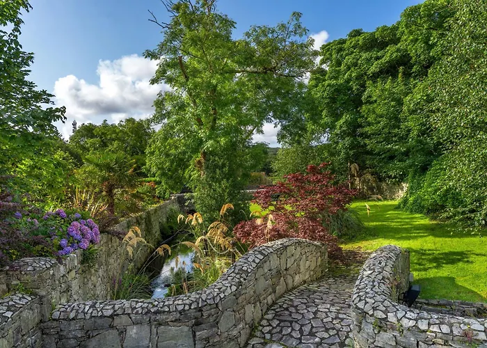 490 - * Клифден